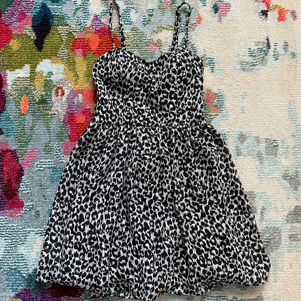 Sweetheart Leopard Dress